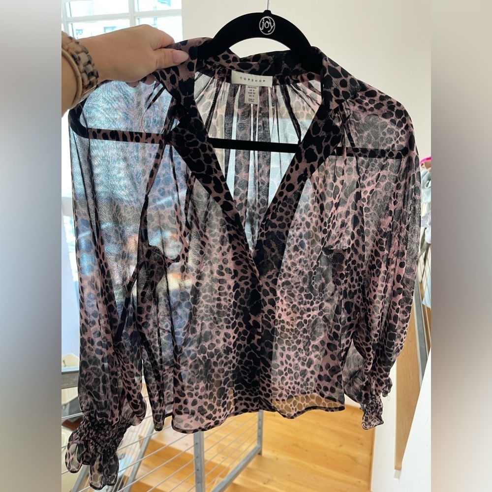 Topshop Leopard Print Button Down - Picture 6 of 8